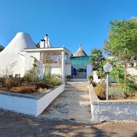 Trullo Chiari Di Bosco Villa Martina Franca Buitenkant foto