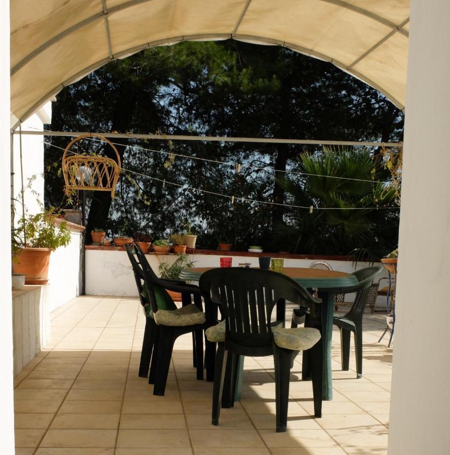 Trullo Chiari Di Bosco Villa Martina Franca Buitenkant foto