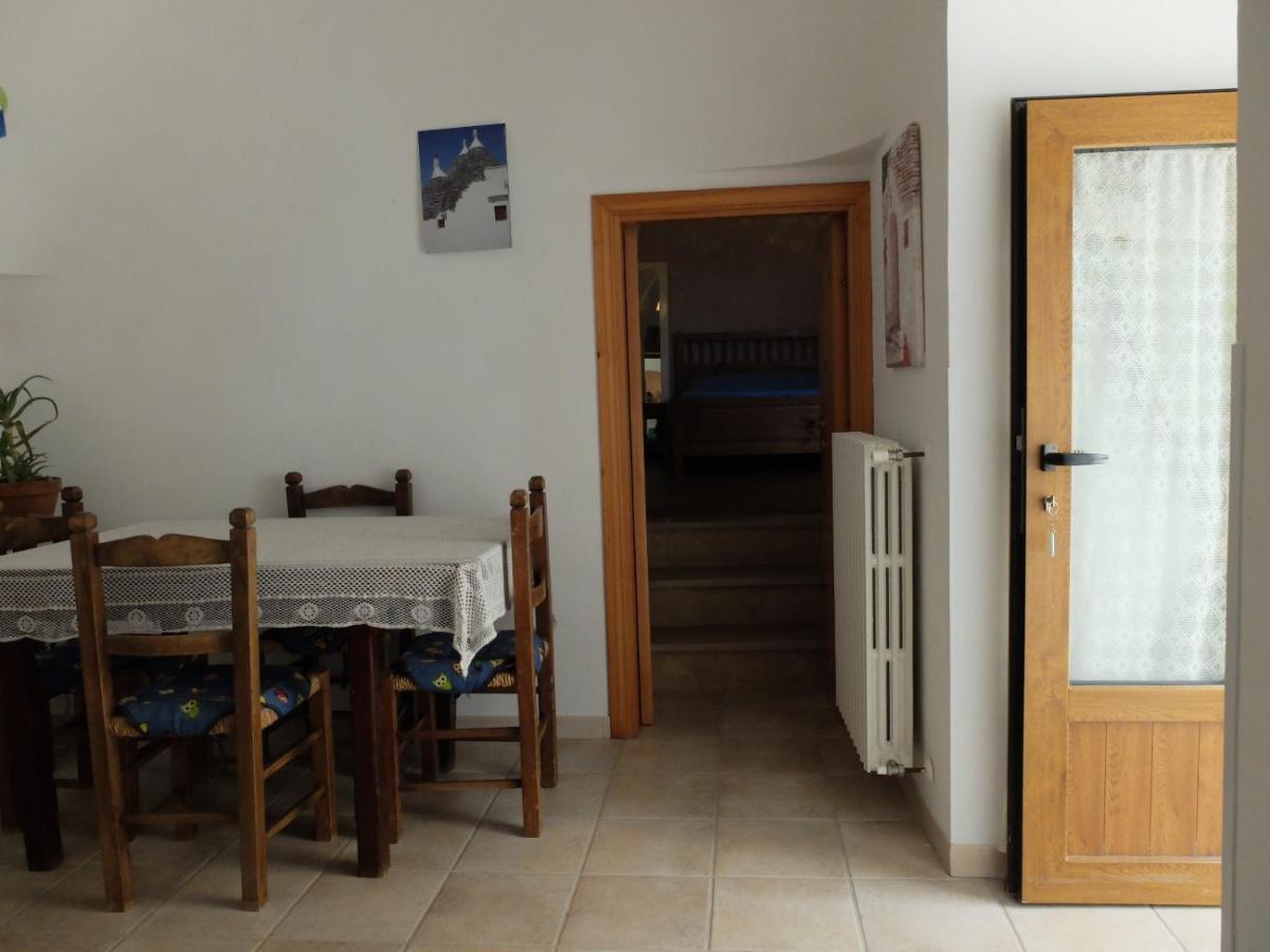 Trullo Chiari Di Bosco Villa Martina Franca Buitenkant foto